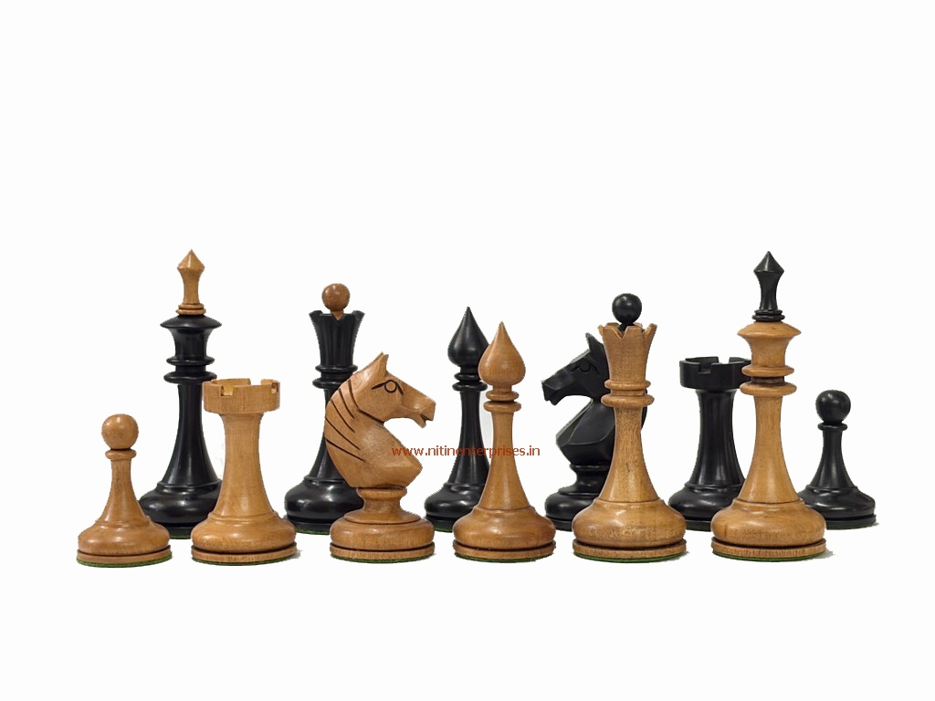 K121 - Soviet USSR 1970 Reproduced Distressed Chess pieces - Image 3